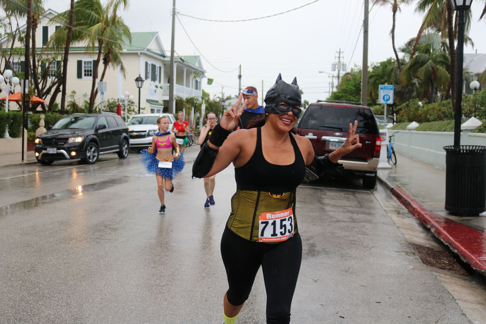 Heroes and Villains 5K 2017 photo - Duval Street, Key West